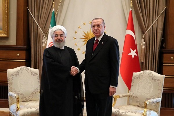 Ruhani ile Erdoğan'dan İstanbul'da flaş görüşme
