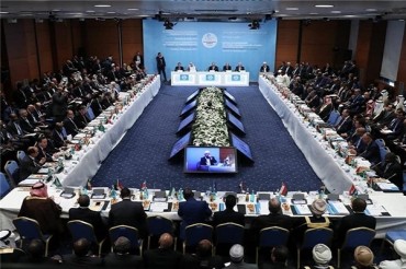 土耳其外长在伊斯兰合作组织首脑会议开幕式上致辞