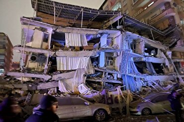Powerful Quake Levels Buildings, Kills Hundreds in Turkey, Syria