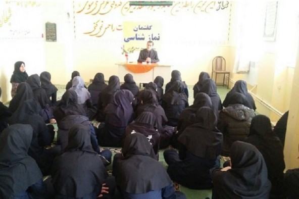 گفتمان نمازشناسی در گیلان‌غرب برگزار شد