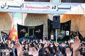 فیلم/مداحی معروف «نهاد پا در فرات» به یاد شهید سردار سلیمانی