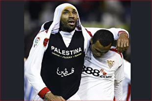 فوتبالیست سال آفریقا در اسپانیا مسجد می‌سازد