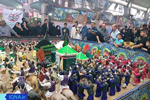 نمایش «وقایع عاشورا» در بین‌الحرمین