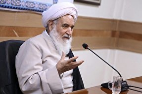 نیاز‌های مردم و جوانان اولویت دولت باشد