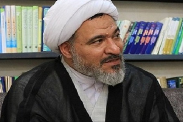 سرزندگی و حیات مجدد جامعه با قرآن امکان‌پذیر است