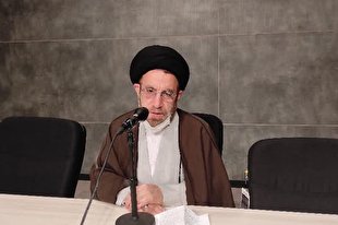 اتهام سِحر و جنون؛ شیوه‌های کافران برای مبارزه با پیامبر(ص)