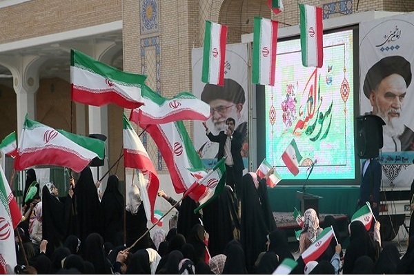 همایش دهه هشتادی‌ها