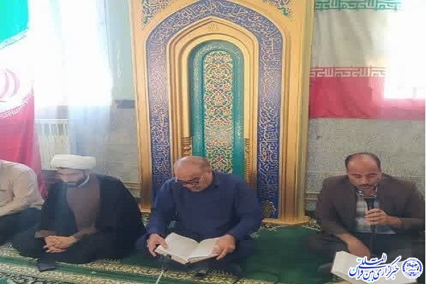 برپایی محفل قرآن دانش‌آموزی در شهرستان دالاهو