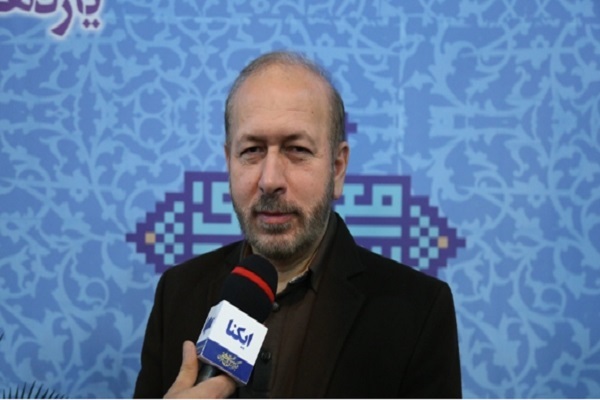 علی‌اکبر ملکشاهی استاد و قاری بین‌المللی