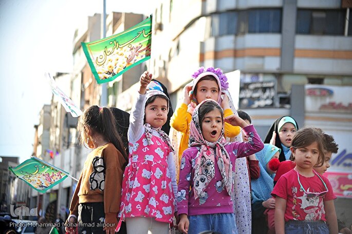 عکس | جشن نیمه شعبان و اجرای سرود سلام فرمانده در اهواز