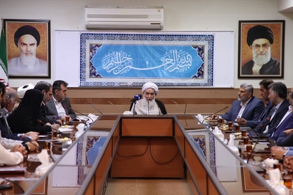 آیتالله علما امام جمعه کرمانشاه آیتالله علما امام جمعه کرمانشاه