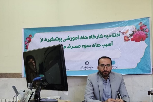 محمدرضا زارع مدیر مؤسسه فرهنگی هنری بشارت نور کرمانشاه