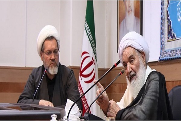 آیت‌الله علما امام جمعه کرمانشاه