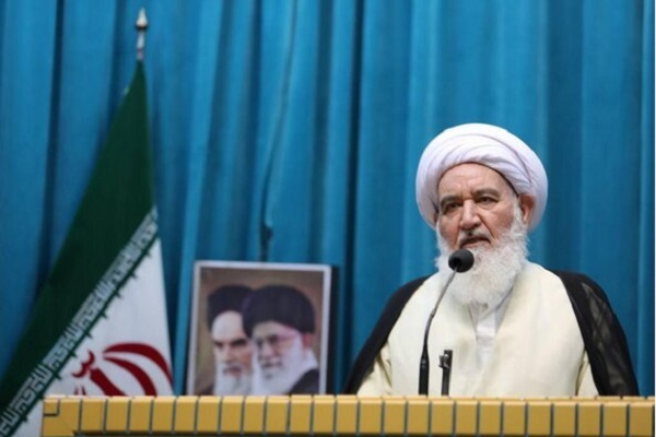 آیت‌الله علما امام جمعه کرمانشاه