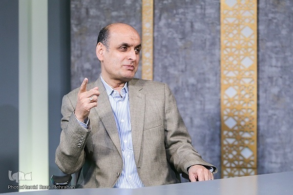 بانکداری در ایران توجیه اقتصادی ندارد