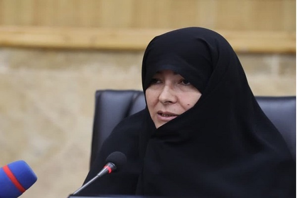 زهرا جانجانی، مدیرکل امور بانوان و خانواده استانداری کرمانشاه
