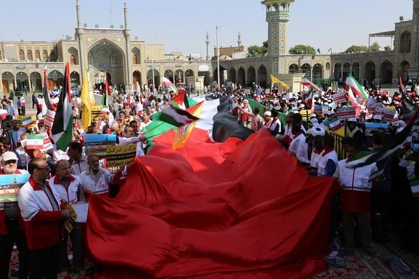 تجمع بزرگ «مرهم برای غزه» در قم برگزار شد + عکس