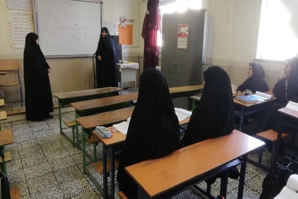 برگزاری دورههای تربیت معلم قرآن کریم در کرمانشاه برگزاری دورههای تربیت معلم قرآن کریم در کرمانشاه