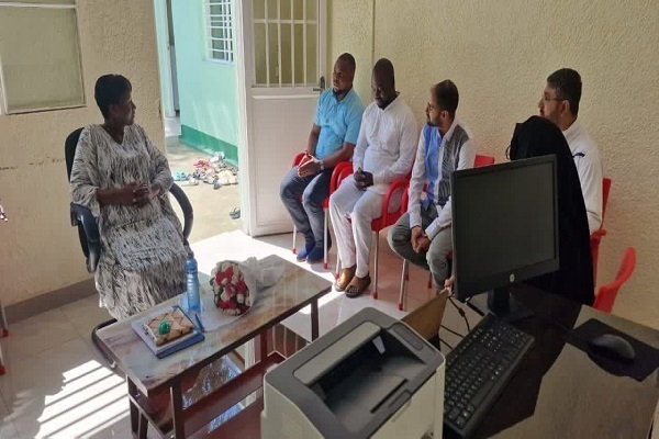 بازرس رئیس جمهور بروندی از مدرسه پیوسته المصطفی بازدید کرد