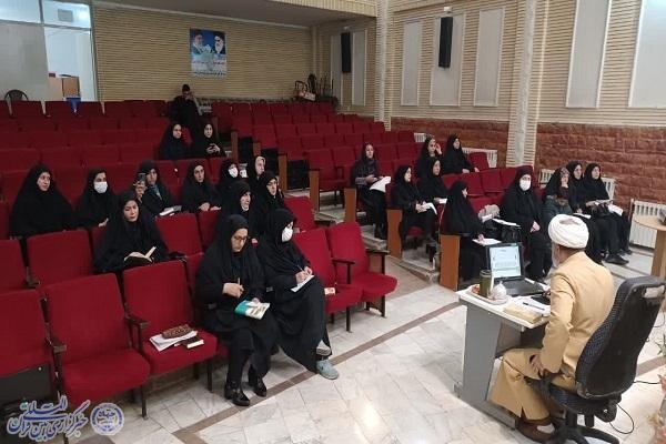برگزاری همایش کانون‌های تخصصی بانوان کرمانشاه