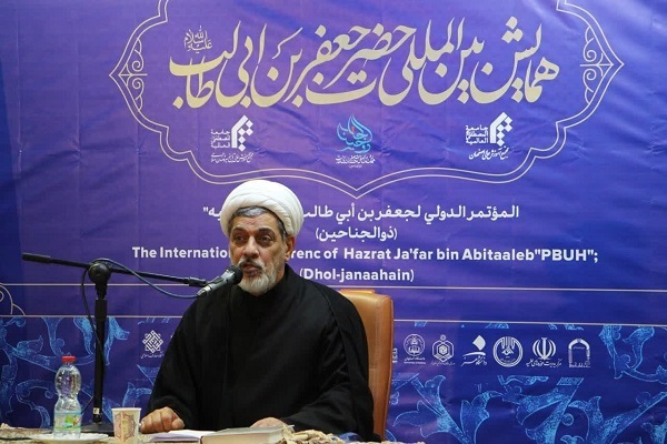 10 جلد کتاب پیرامون جعفر ابن ابیطالب(ع) جمع‌آوری کرده‌ایم