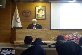 پیامبر اکرم(ص) نمونه عملی و مجسم هدایت است