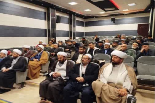 برگزاری مراسم افطار و تجلیل از ائمه جمعه و طلاب علوم دینی روانسر