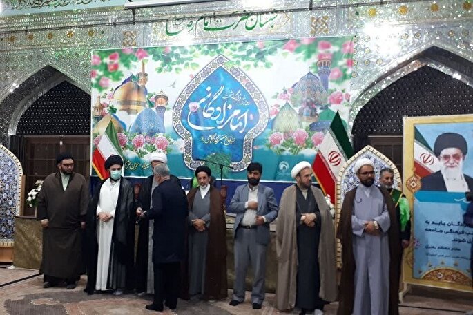 همایش بزرگداشت امامزادگان فارس برگزار شد