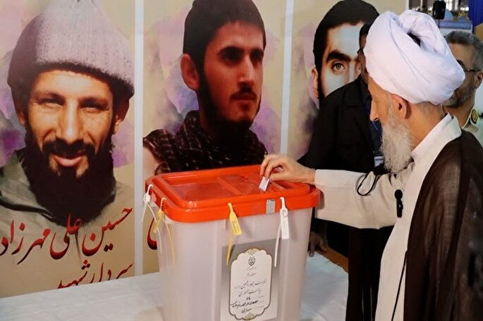 دعوت آیت‌الله محمدی‌لائینی به حضور در پای صندوق‌های رأی در ساعات اولیه روز