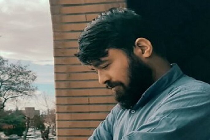 مخفی‌کردن جنبه سیاسی عاشورا با رواج بیش از حد فضائل در مقاتل