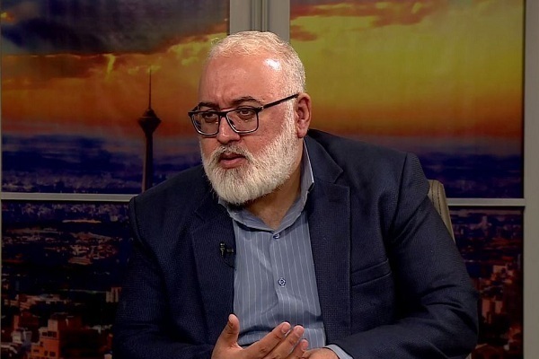 دولت چهاردهم استقلال بانک مرکزی را به رسمیت بشناسد