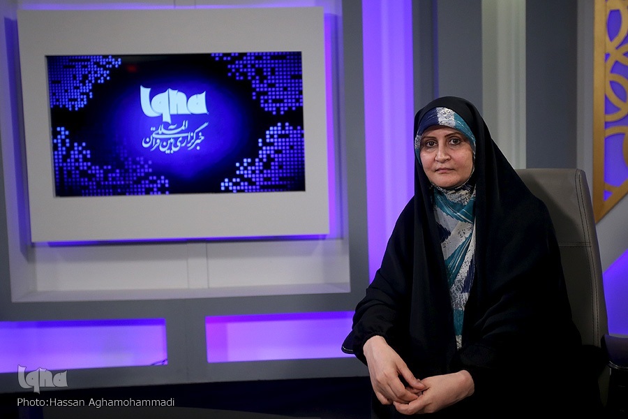 رویکرد لایحه بودجه به حقوق و دستمزد‌ها انقباضی است