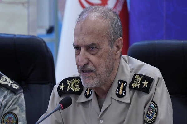 همایش «بسيج، توسعه و امنيت پايدار منطقه جنوب شرق كشور» کلید خورد