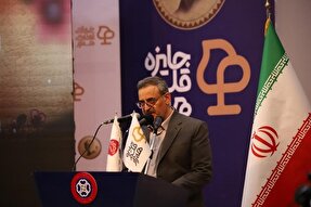 لزوم بازنگری در رویکردها و گسترش دایره «خودی‌ها»