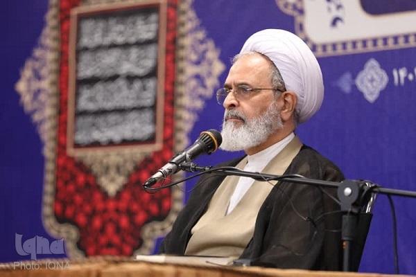 استوارسازی دل‌ها، راهبری مغز‌ها و مصمم‌سازی اراده‌ها، وظیفه روحانیت است