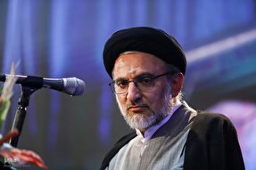 نقش خانواده شهدا در روشنگری اجتماعی مبتنی بر قرآن