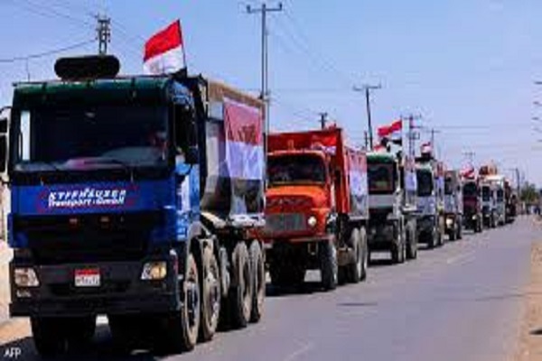 کامیون‌های مصری حامل کمک‌های بشردوستانه راهی غزه شدند