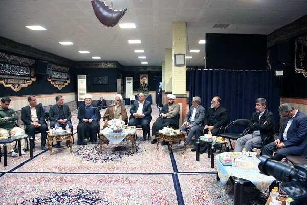 جلسه هیئت امنای حسینیه و دارالقرآن ثقلین کرمانشاه جلسه هیئت امنای حسینیه و دارالقرآن ثقلین کرمانشاه