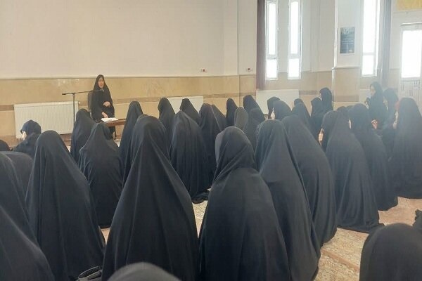 کارگاه سبک زندگی اسلامی در کرمانشاه برگزار شد کارگاه سبک زندگی اسلامی در کرمانشاه برگزار شد