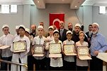 伊斯坦布尔隆重举行庆祝53名《古兰经》全经背诵者表彰大会