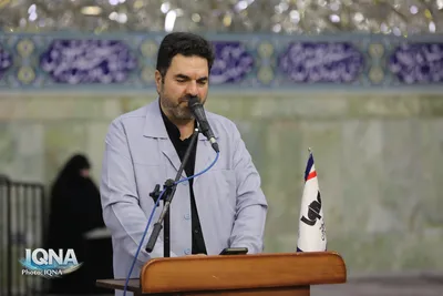 غبارروبی مضجع شریف کریمه اهل بیت توسط جامعه قرآنی کشور