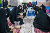 حضور خادمان امام رضا(ع) در سنگر خدمت به مردم